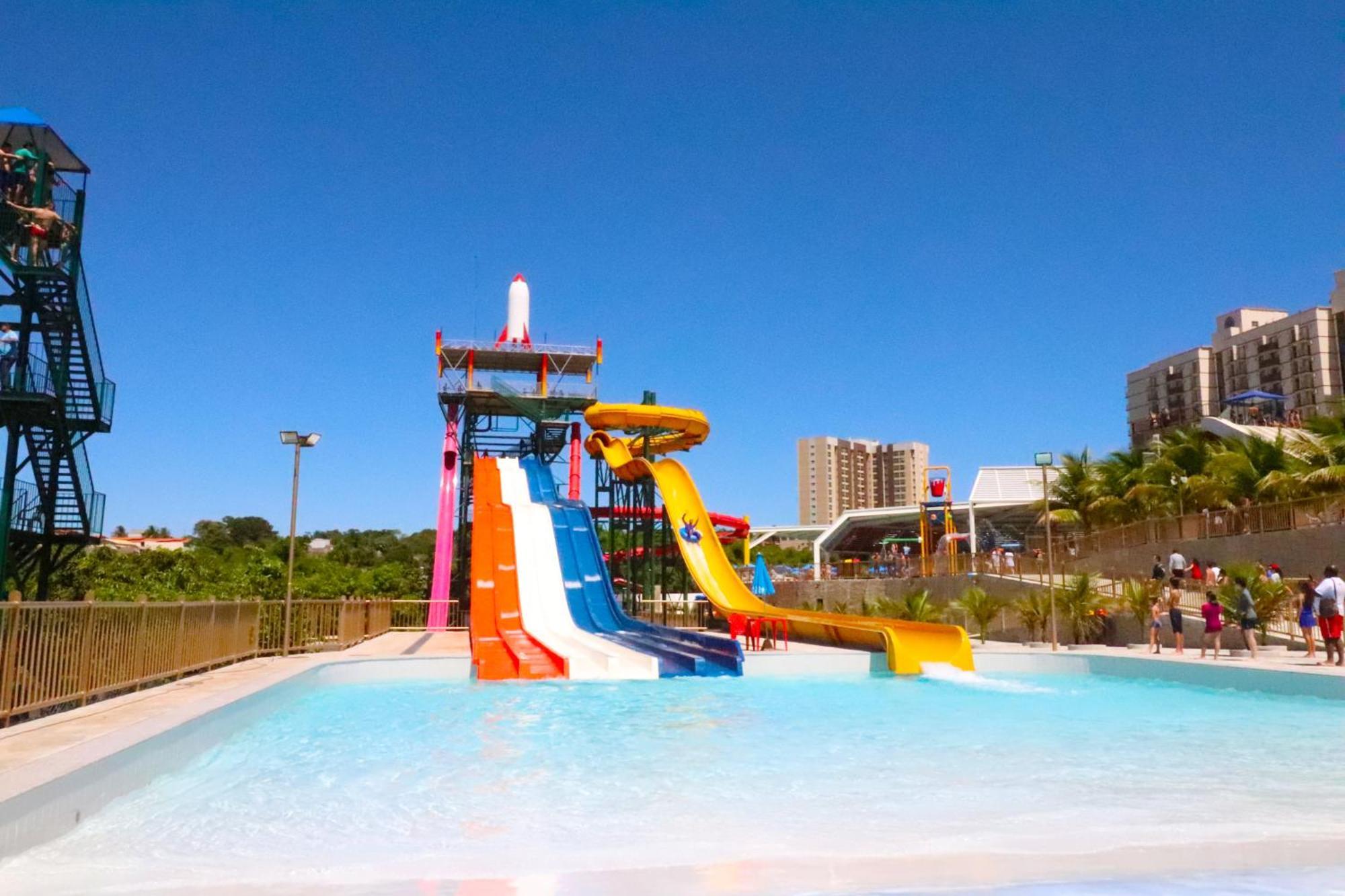 Spazzio Diroma Com Acesso Ao Acqua Park, Splash E Slide Калдас-Новас Экстерьер фото
